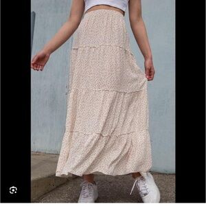 Brandy Melville floral skirt